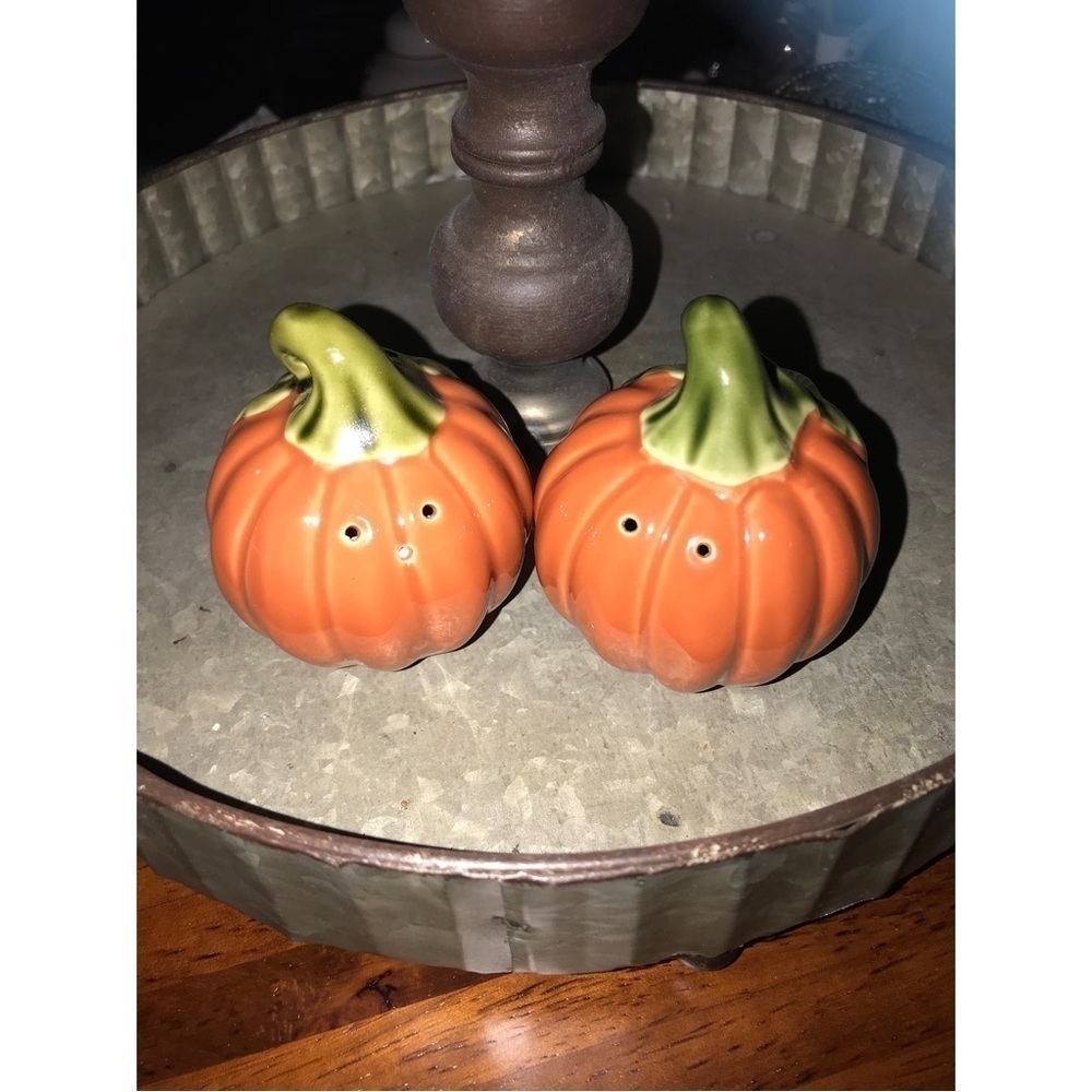 Festive Fall Tabletop Pumpkin Salt and Pepper Shakers